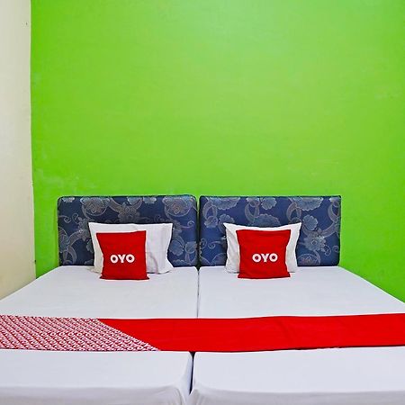 Oyo 91583 D'Cost Green Syariah Surabaya Luaran gambar