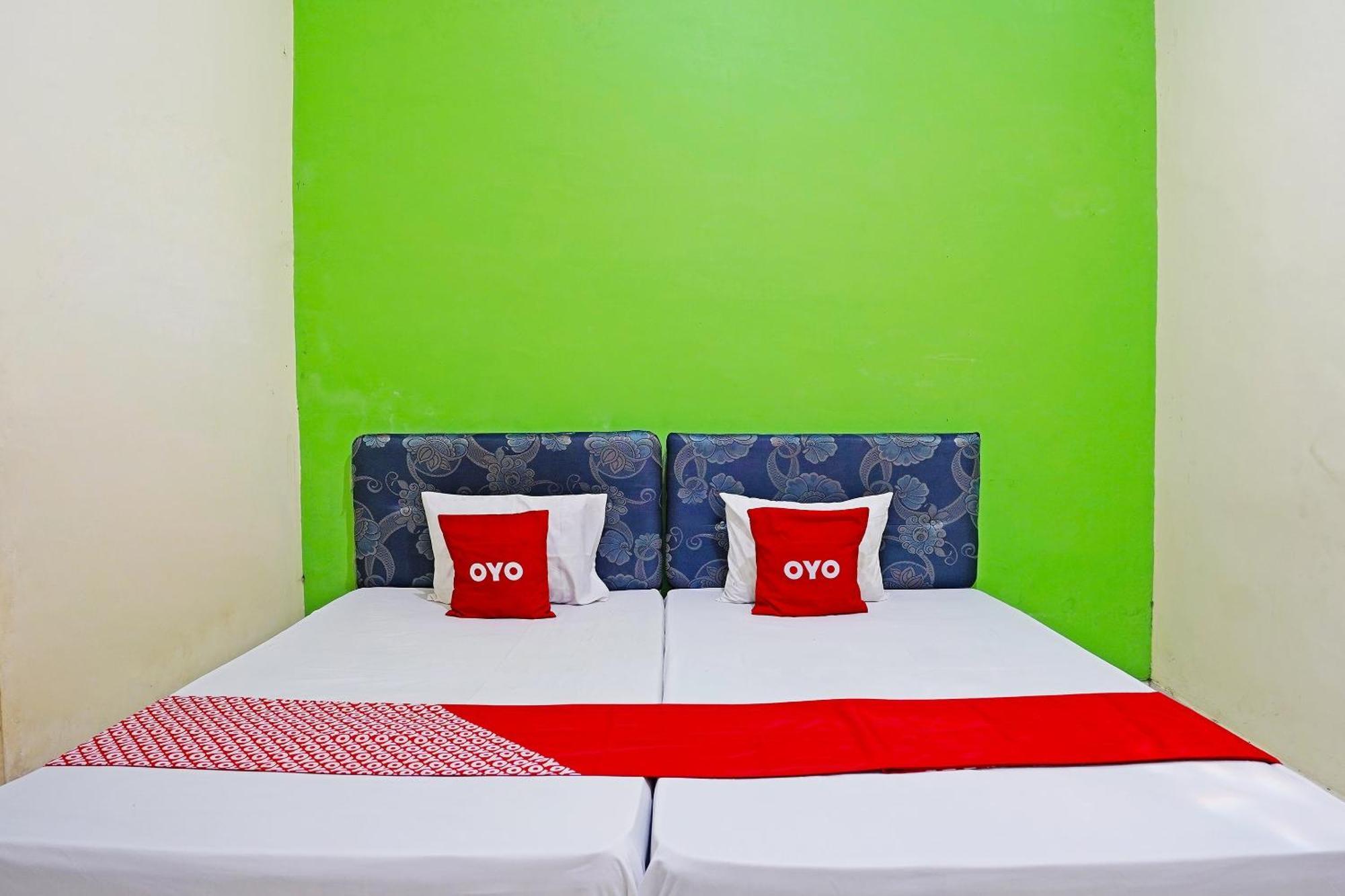 Oyo 91583 D'Cost Green Syariah Surabaya Luaran gambar