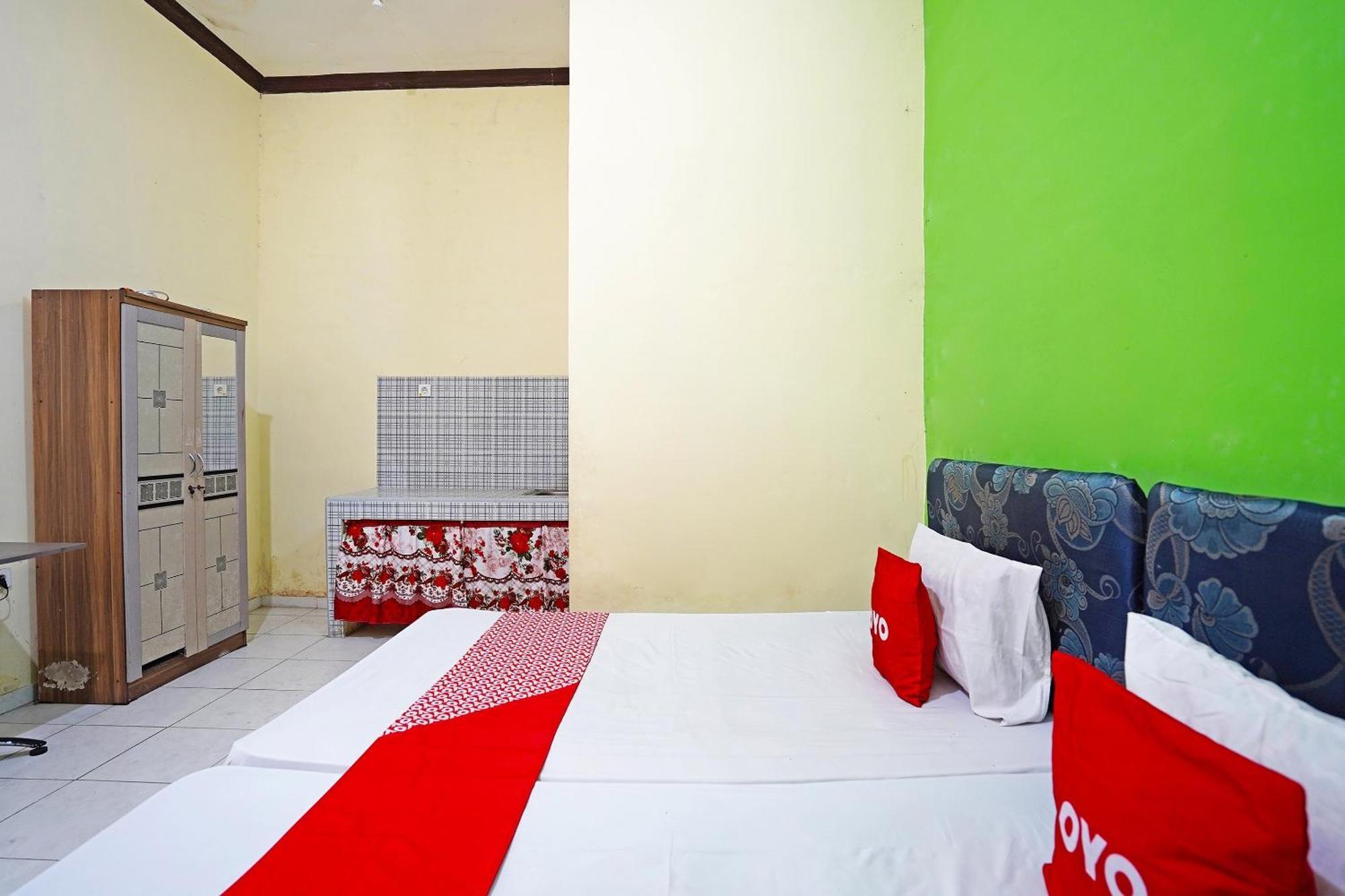 Oyo 91583 D'Cost Green Syariah Surabaya Luaran gambar