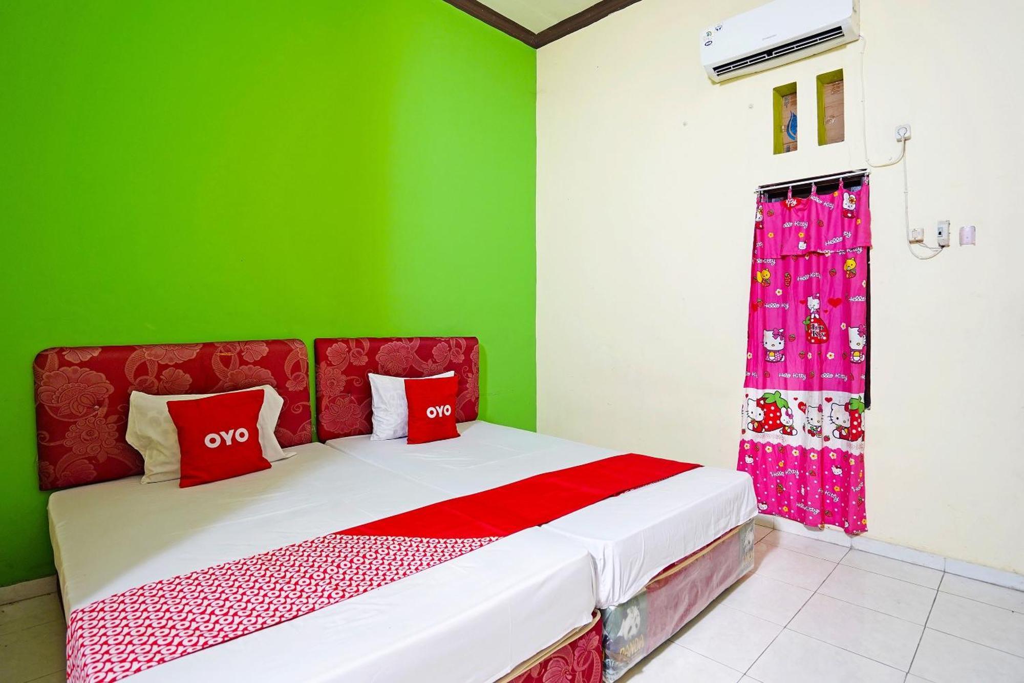 Oyo 91583 D'Cost Green Syariah Surabaya Luaran gambar
