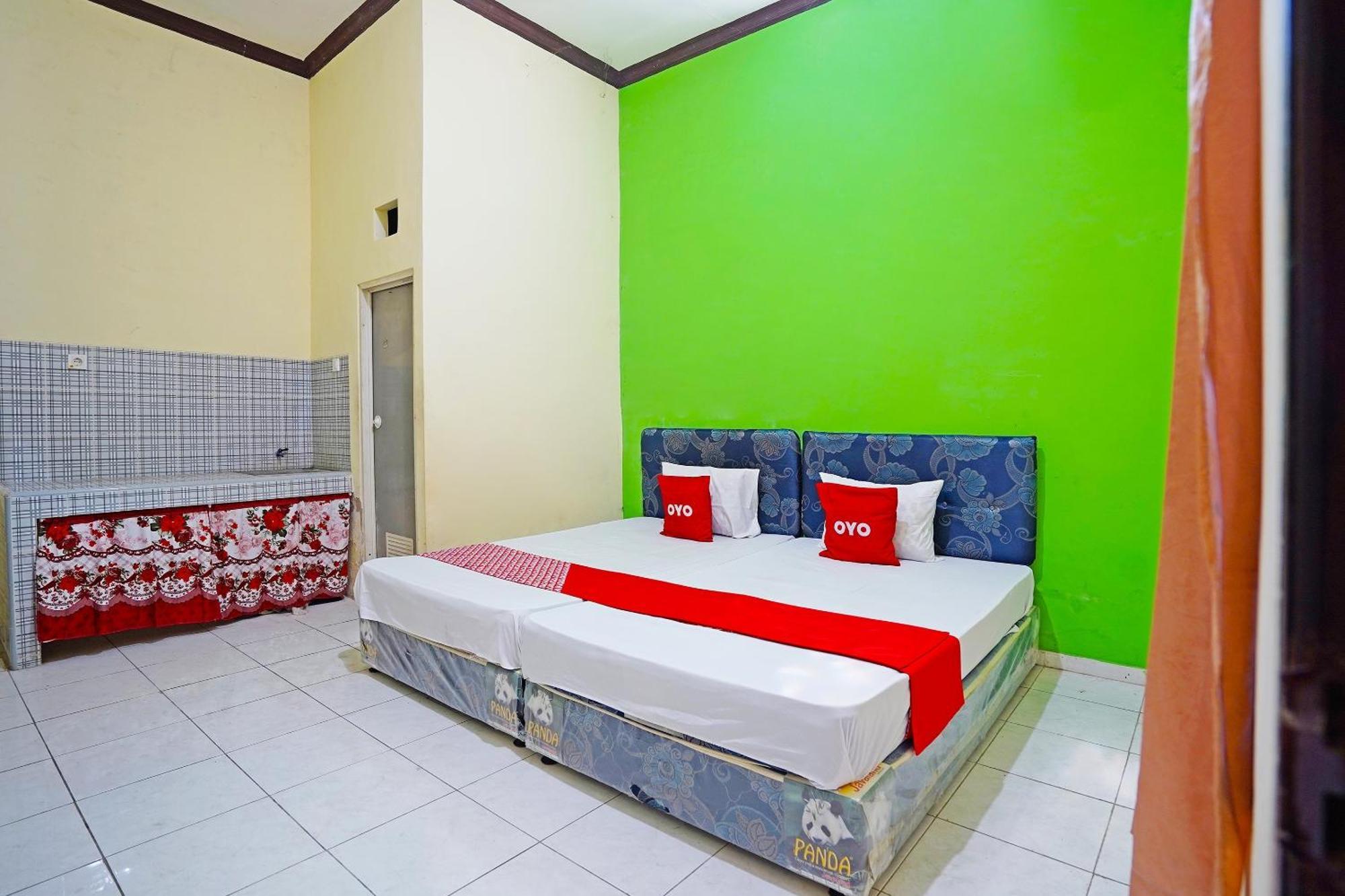 Oyo 91583 D'Cost Green Syariah Surabaya Luaran gambar